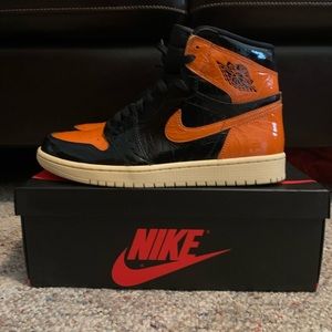 Jordan 1 “Shattered Backboard 3.0” (2019)